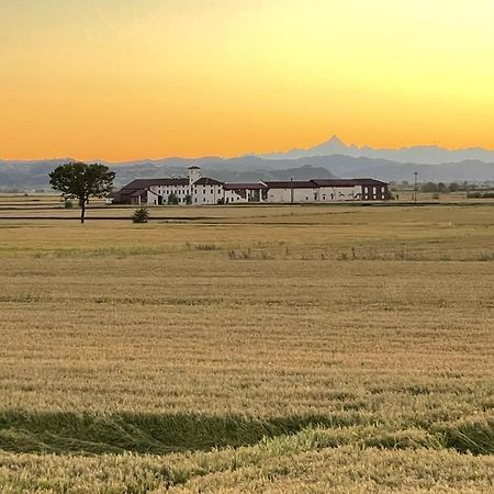 Tenuta Favorita Country House B&B Fontanetto Po エクステリア 写真