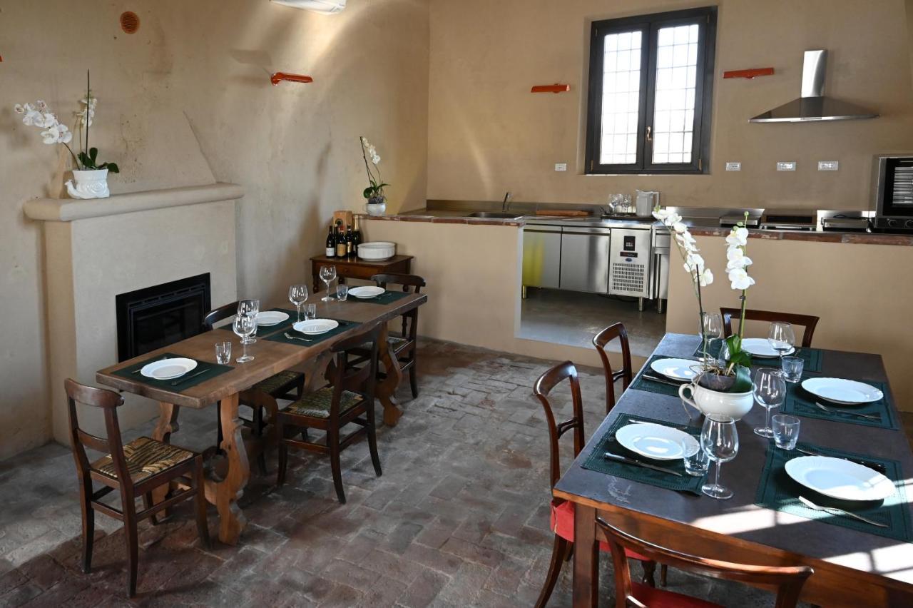 Tenuta Favorita Country House B&B Fontanetto Po エクステリア 写真